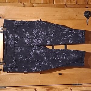 Lululemon Swift Speed High-Rise 21" Crop w/Pockets Aquila Black Multi Plus Sz 18
